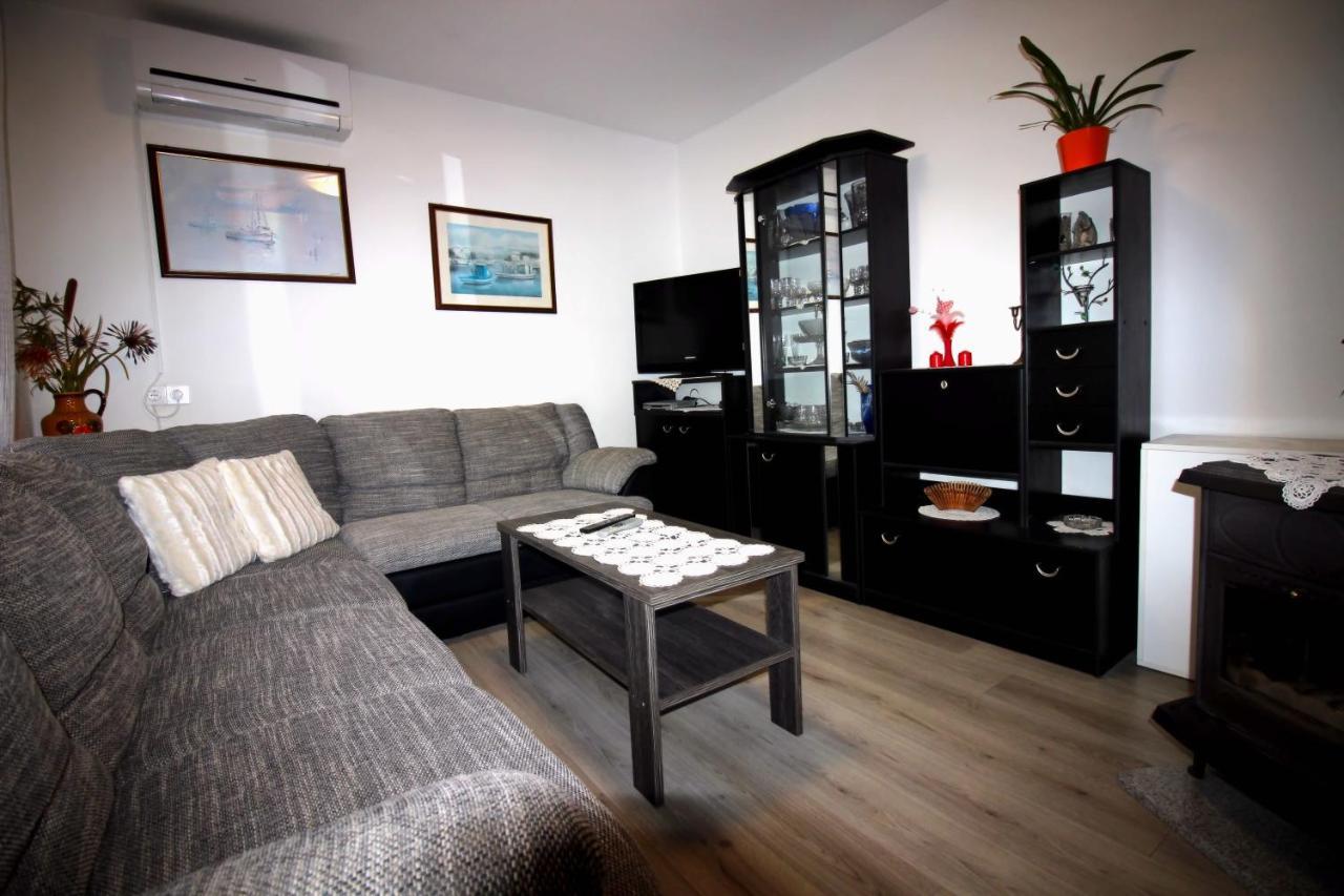 Apartment Leana Selce Kültér fotó