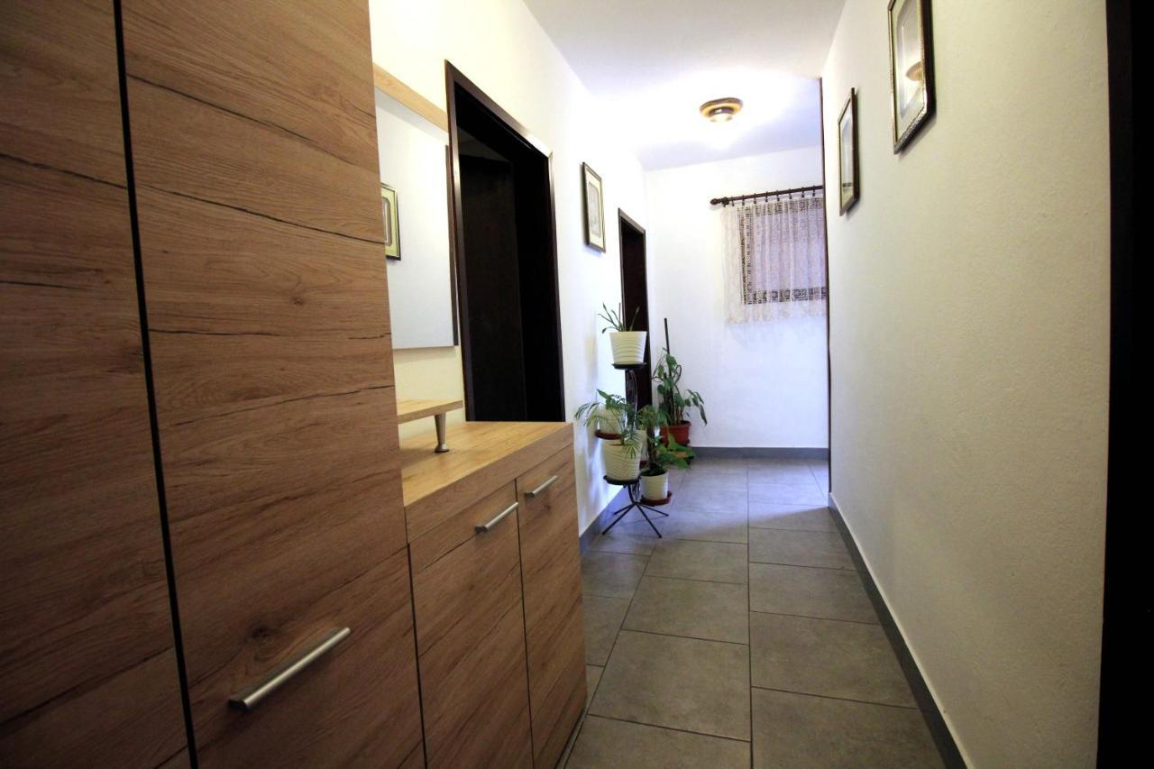 Apartment Leana Selce Kültér fotó